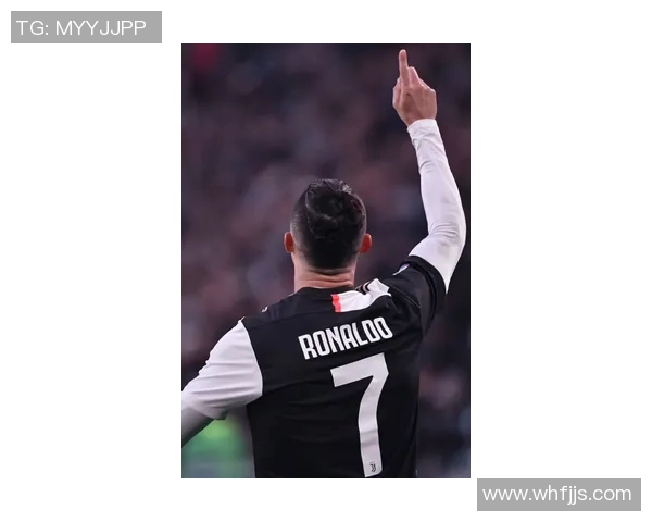 C罗最新社交媒体动态汇总热帖盘点全景展现球迷关注与互动焦点